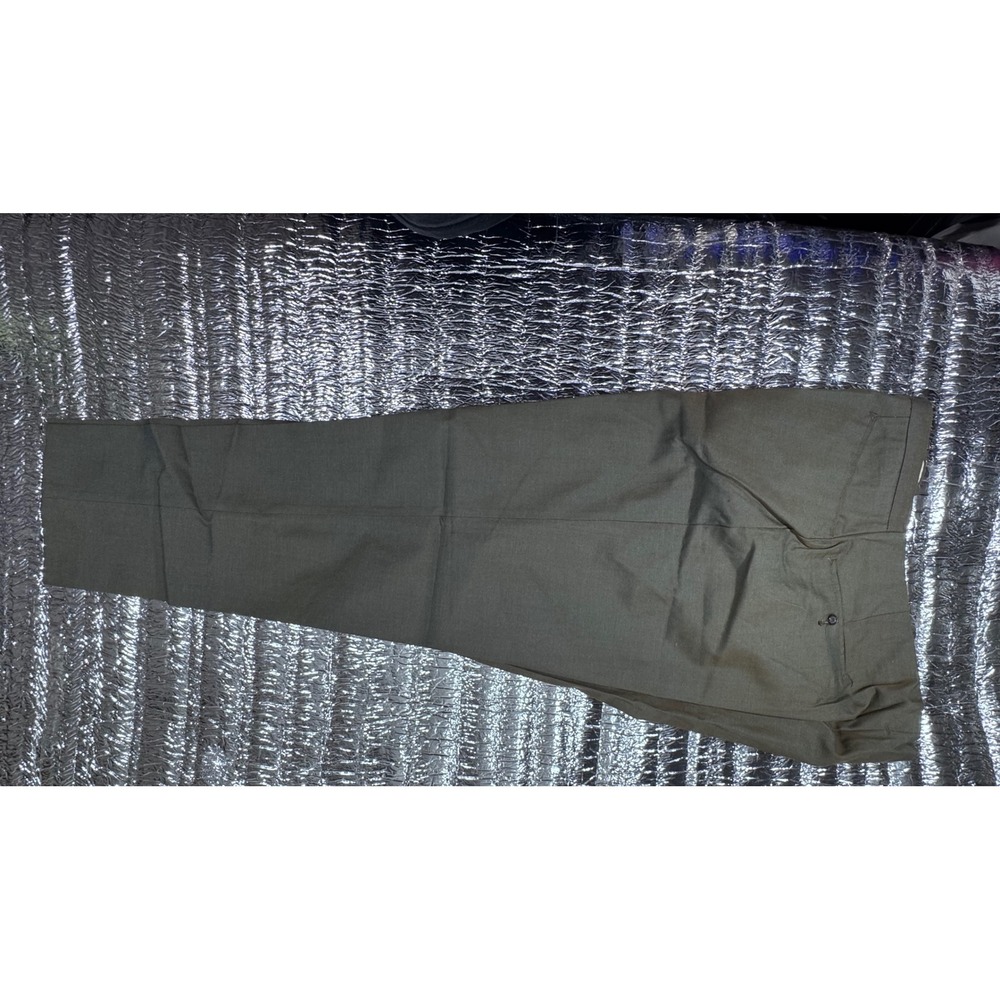 Vintage Levi's Sta-Prest Tapered Pants 34x29 Olive Green Deadstock 622-5515